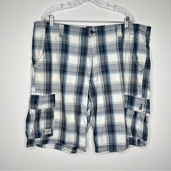 Signature Levi Strauss and co.‎ cargo shorts checkered - Picture 1 of 7